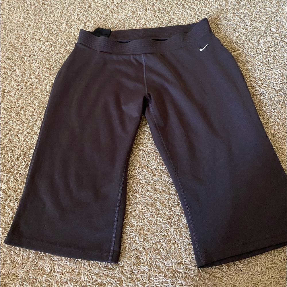 Nike Capri Workout pants